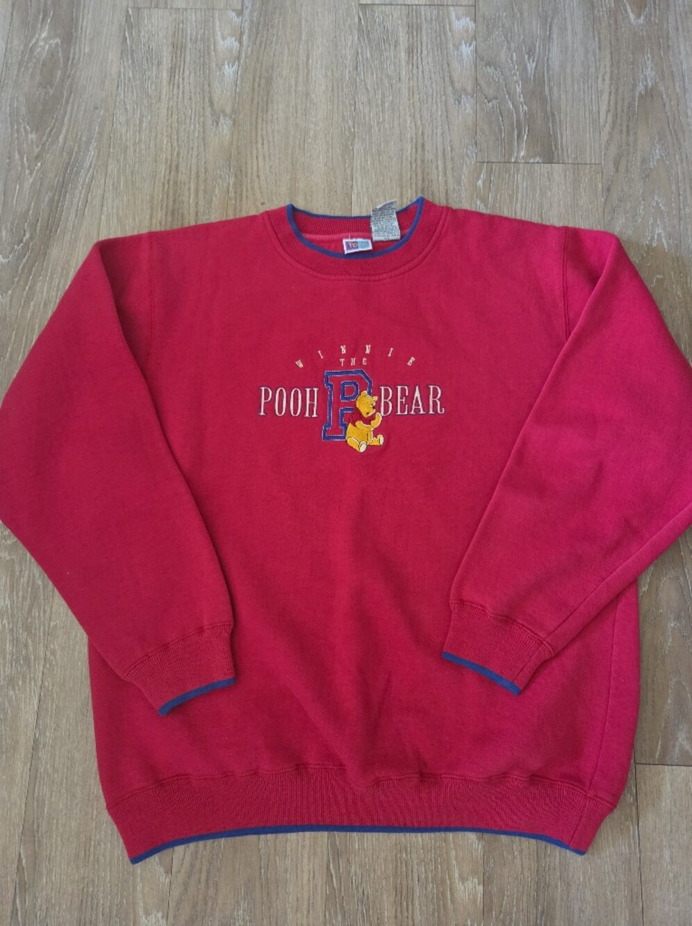 VTG 90S Disney Pooh Bear Red Crewneck Sweatshirt - Men's Casual Pullover SZ XL